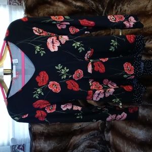 Susan Graver medium long sleeve blouse